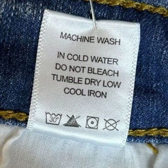 Judy Blue Jeans Wm's 5/27 Blue Denim Skinny Fit Distressed/Destructed Finish - Picture 7 of 12